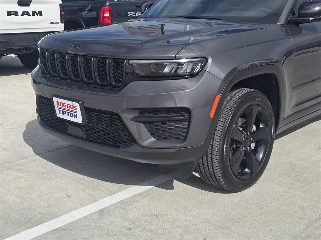 used 2024 Jeep Grand Cherokee car, priced at $33,991