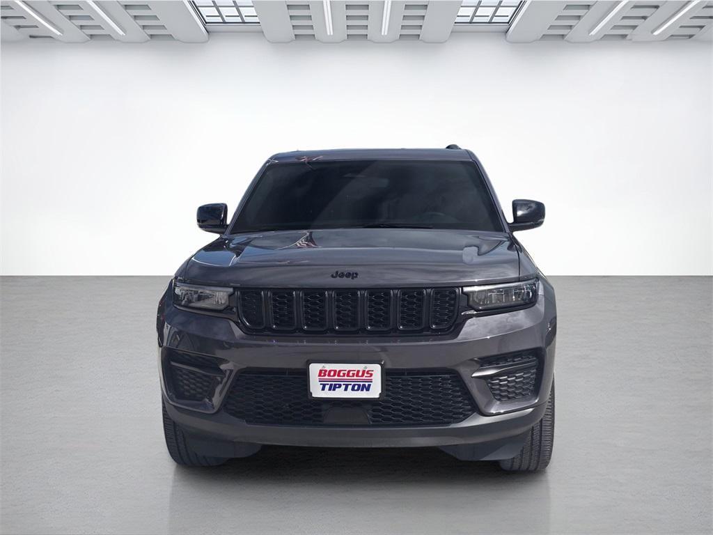 used 2024 Jeep Grand Cherokee car, priced at $33,991