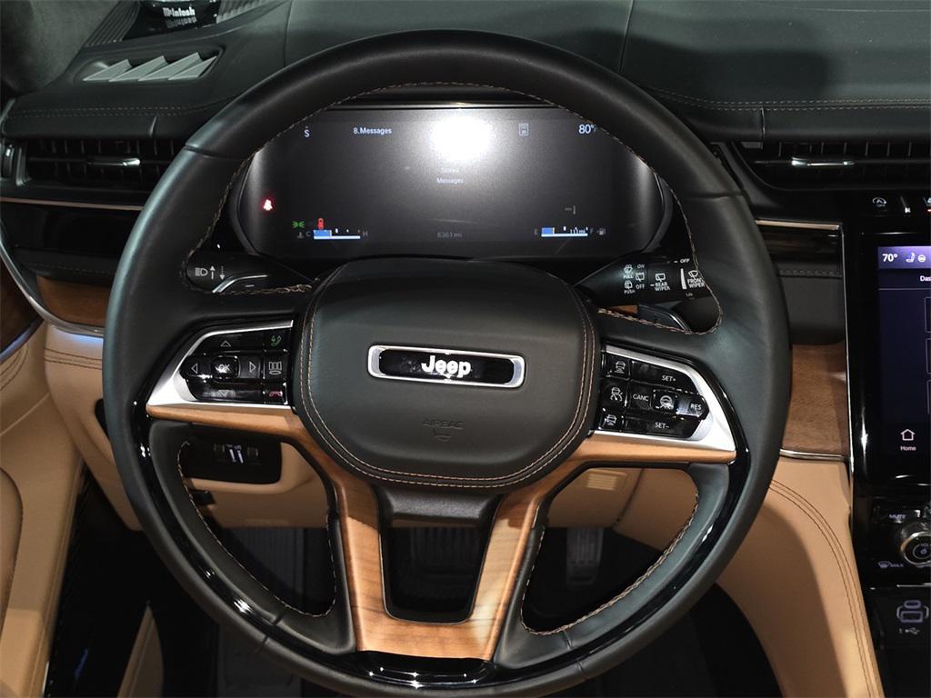 used 2025 Jeep Grand Cherokee car, priced at $54,995