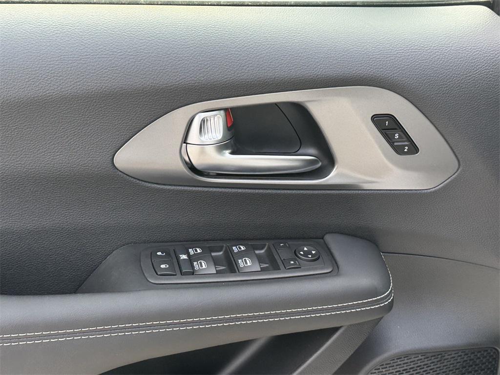 new 2026 Chrysler Pacifica car, priced at $45,740