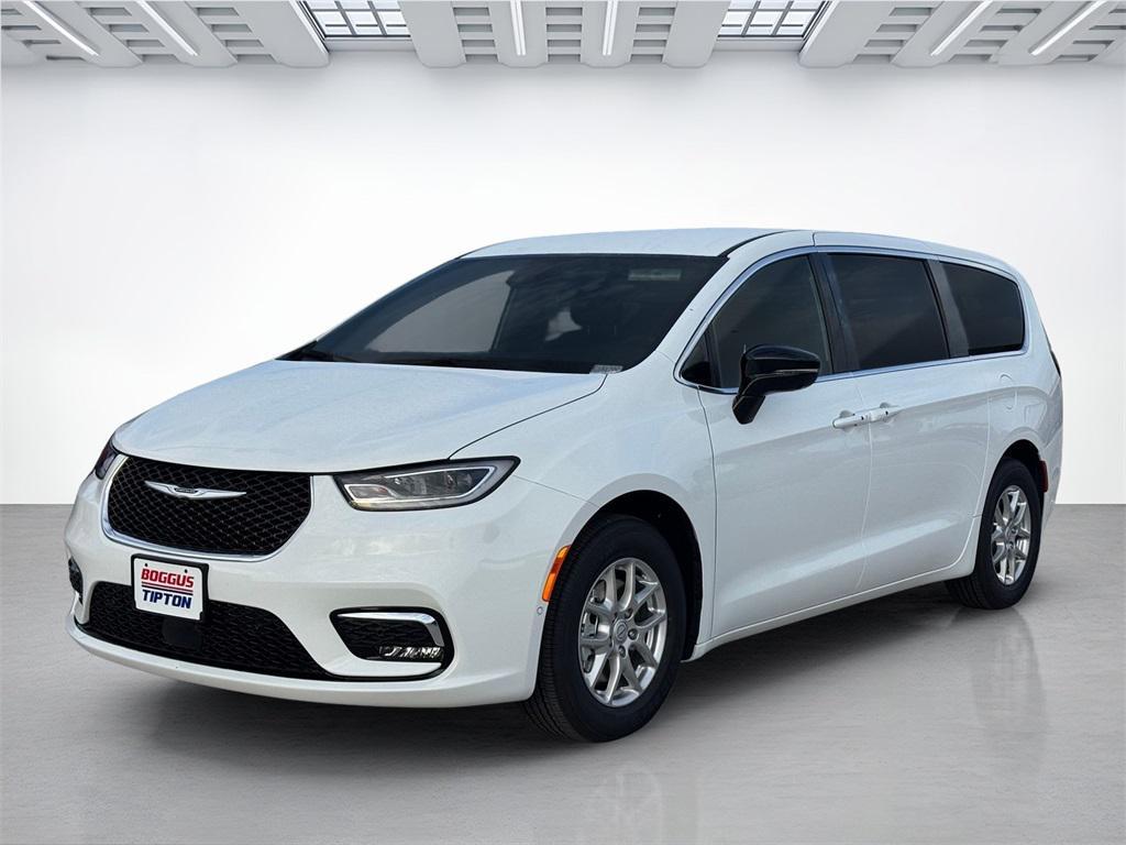 new 2026 Chrysler Pacifica car, priced at $45,740
