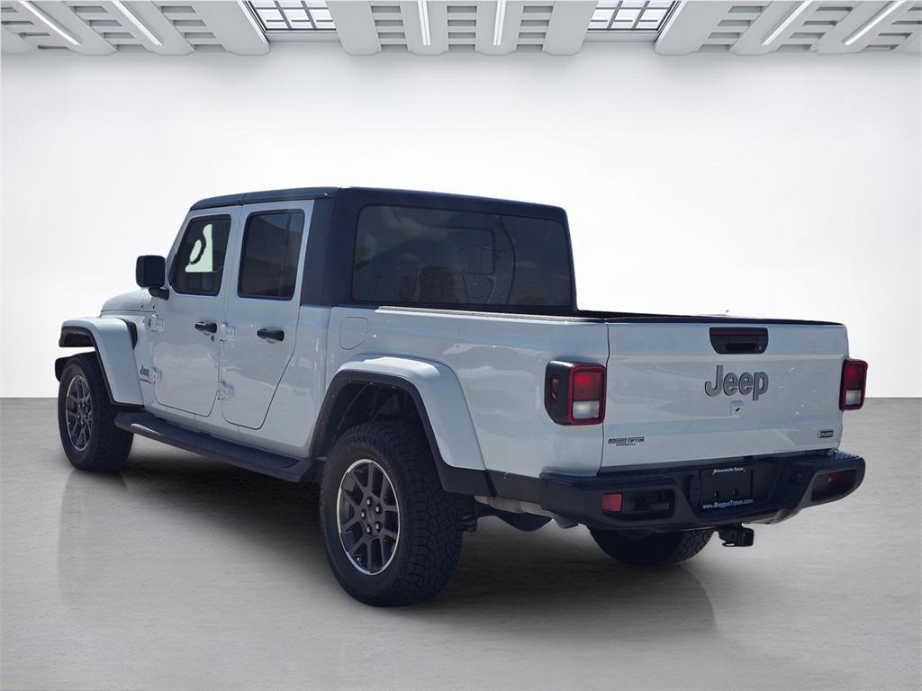 used 2021 Jeep Gladiator car, priced at $26,995