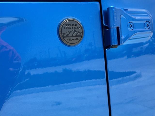 new 2025 Jeep Gladiator car, priced at $40,060