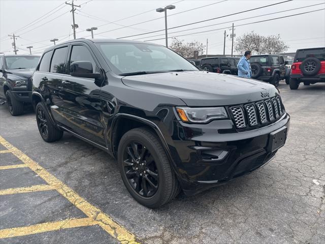 used 2022 Jeep Grand Cherokee car, priced at $27,982