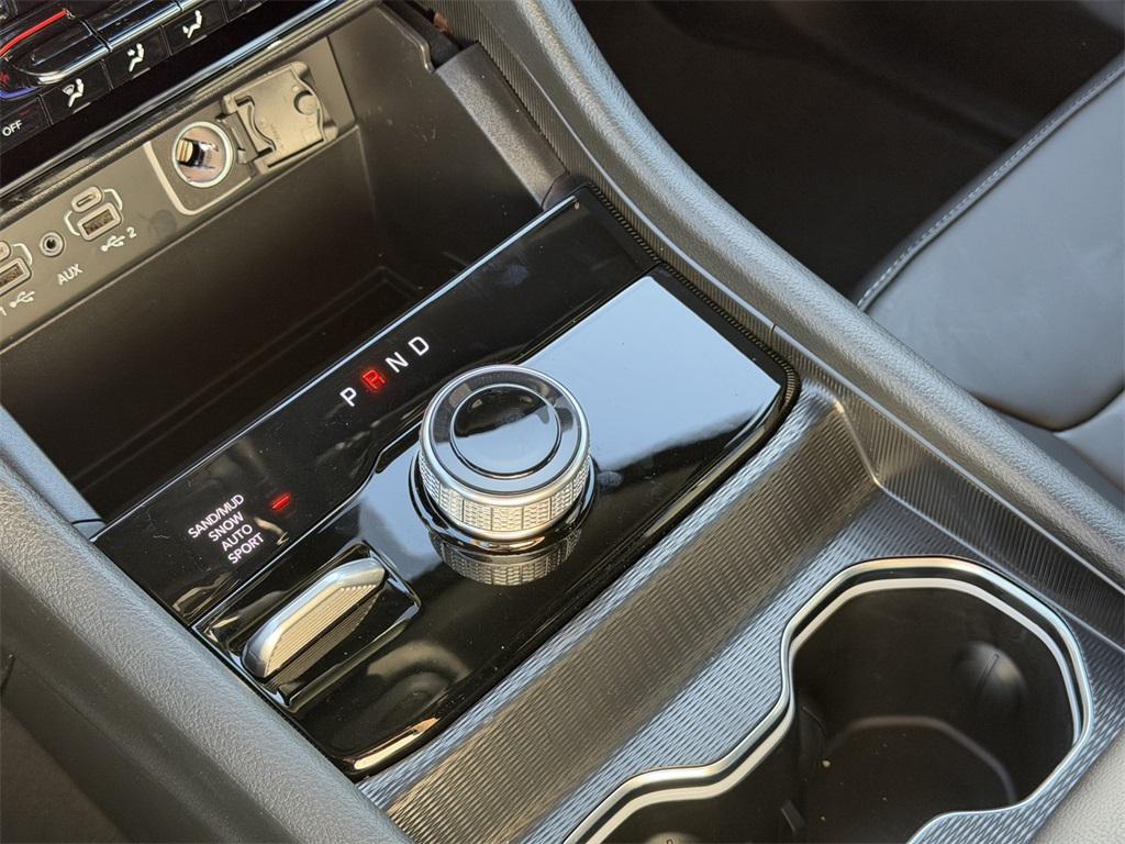 new 2025 Jeep Grand Cherokee car, priced at $43,390
