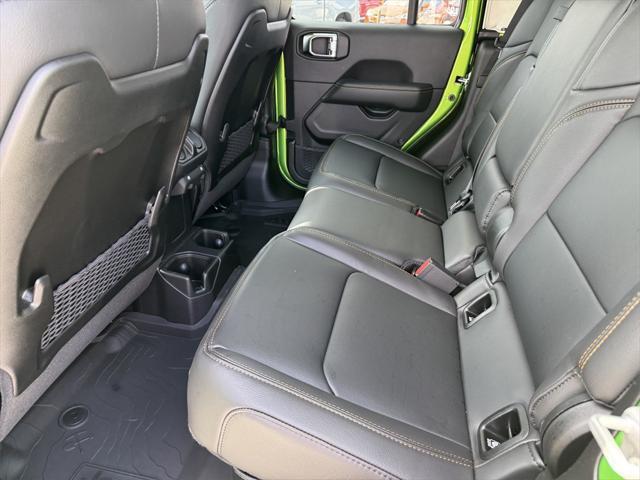 new 2025 Jeep Gladiator car, priced at $42,269