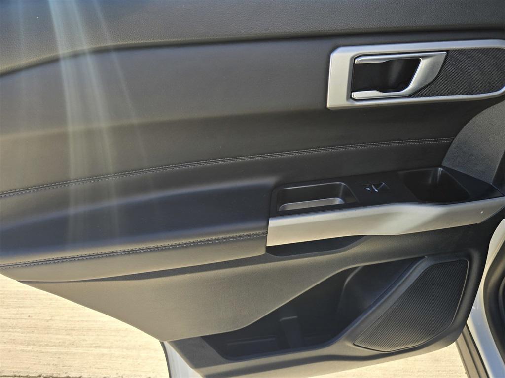 used 2023 Ford Explorer car, priced at $28,964