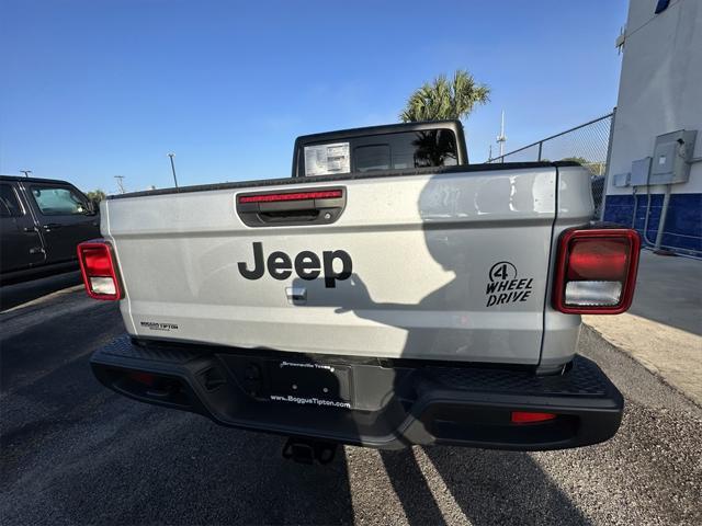 new 2023 Jeep Gladiator car, priced at $50,921