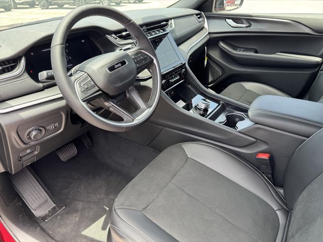 new 2025 Jeep Grand Cherokee L car, priced at $40,590