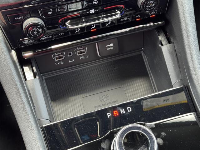 new 2025 Jeep Grand Cherokee L car, priced at $40,590
