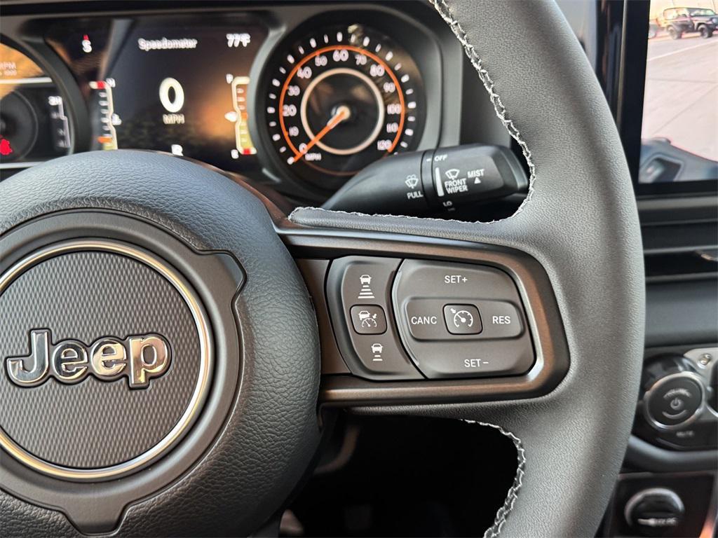 new 2025 Jeep Gladiator car, priced at $41,135