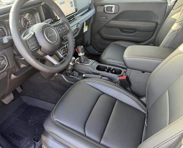 new 2025 Jeep Gladiator car, priced at $42,269