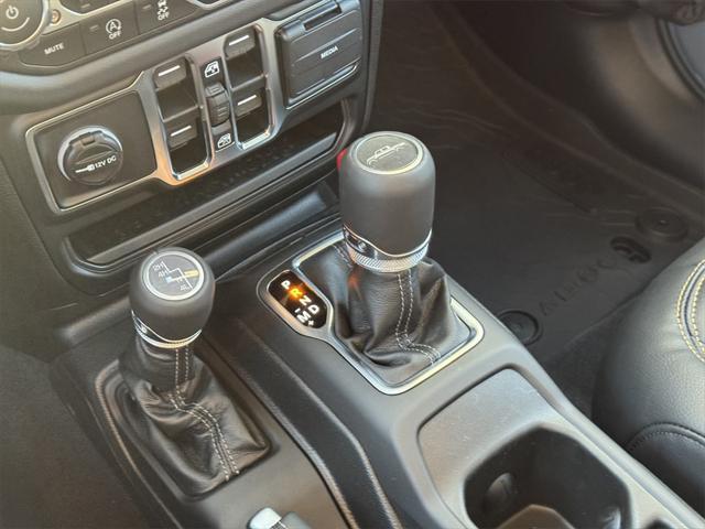 new 2025 Jeep Gladiator car, priced at $42,269