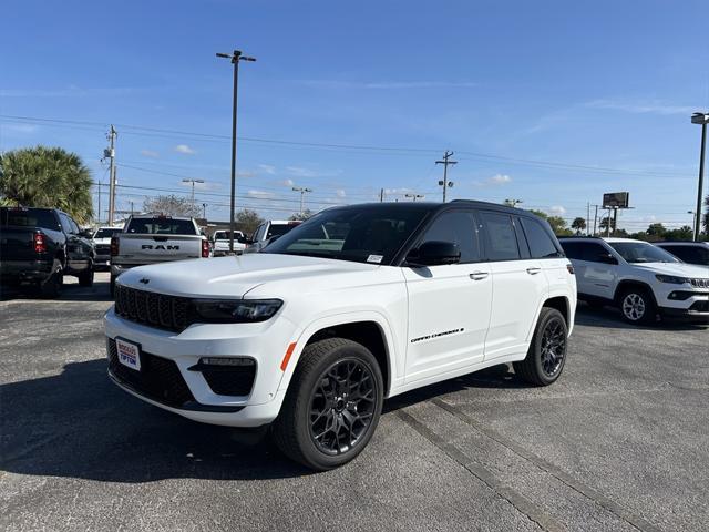 new 2025 Jeep Grand Cherokee car, priced at $66,860