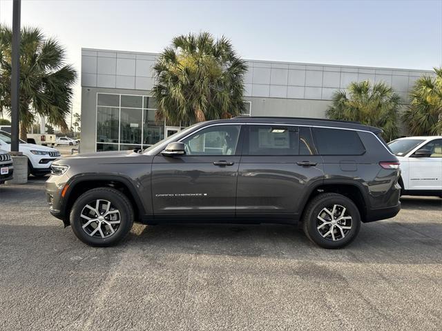 new 2025 Jeep Grand Cherokee L car, priced at $48,021