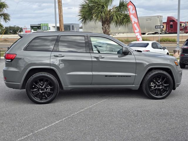 used 2022 Jeep Grand Cherokee car, priced at $24,427