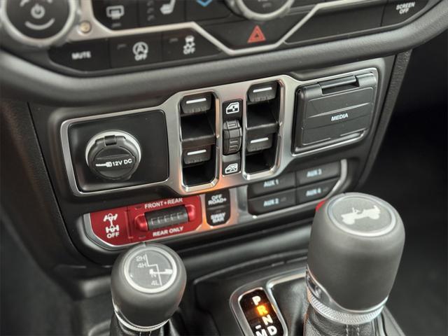 new 2025 Jeep Wrangler car, priced at $54,943