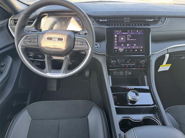new 2025 Jeep Grand Cherokee car, priced at $38,666