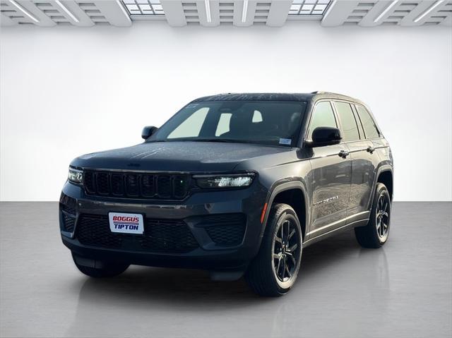 new 2025 Jeep Grand Cherokee car, priced at $38,666