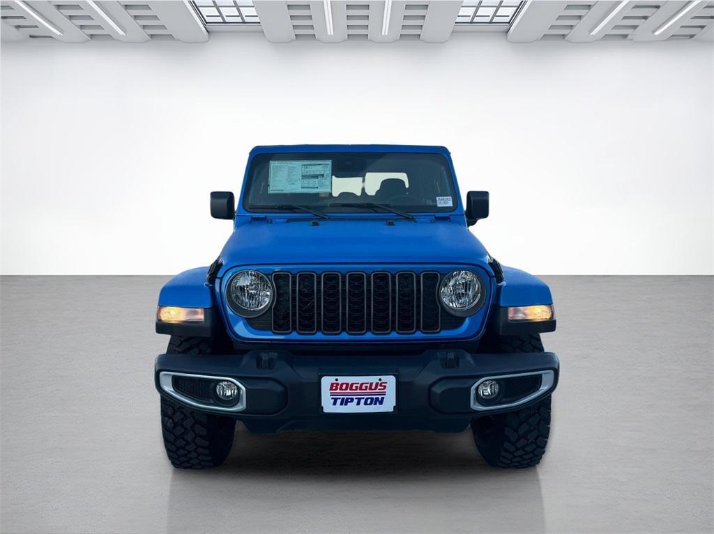 new 2025 Jeep Gladiator car, priced at $40,435