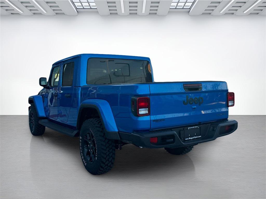 new 2025 Jeep Gladiator car, priced at $40,435