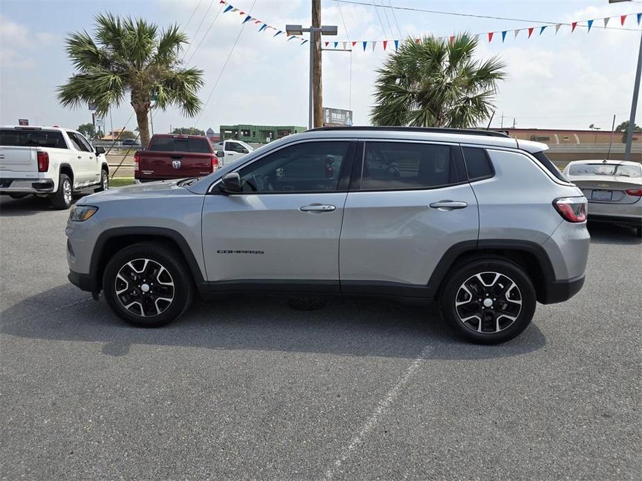 used 2022 Jeep Compass car, priced at $18,003