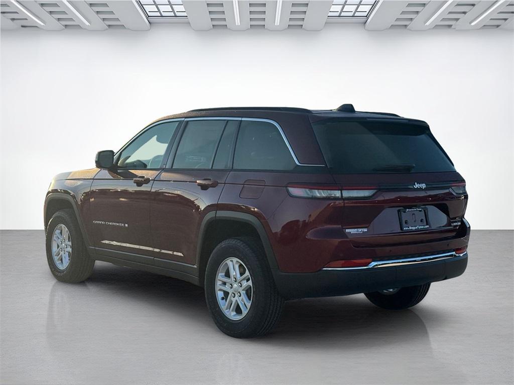 new 2025 Jeep Grand Cherokee car, priced at $30,875