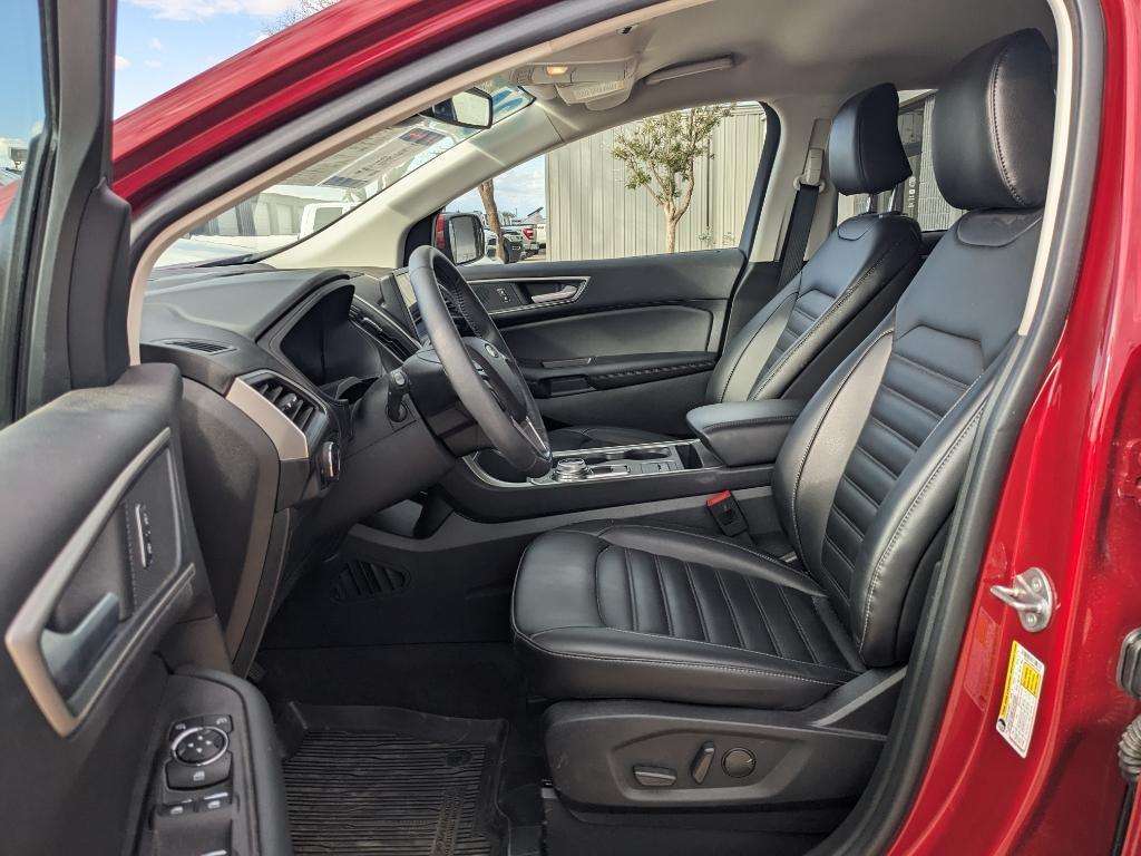 used 2024 Ford Edge car, priced at $26,955