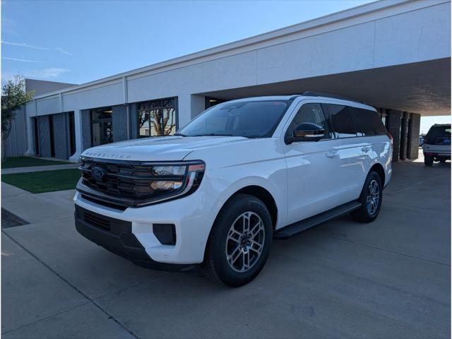 new 2025 Ford Expedition car, priced at $69,205
