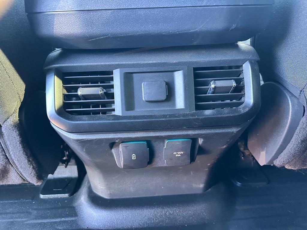 used 2022 Ford F-150 car, priced at $32,555