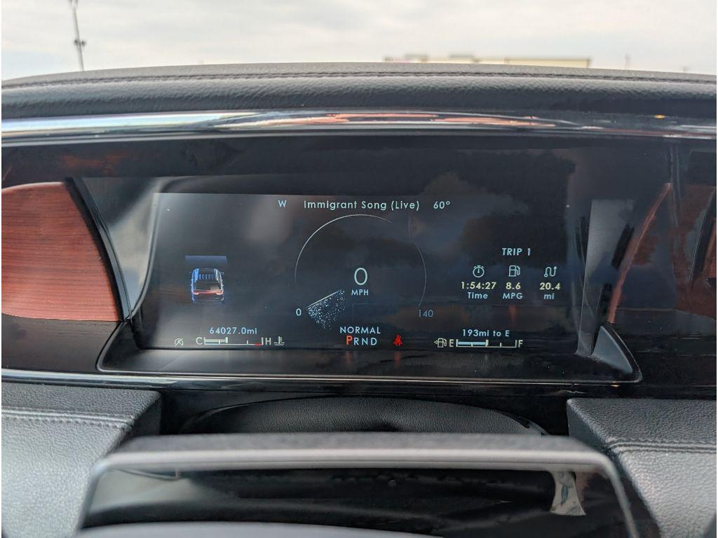 used 2022 Lincoln Navigator car, priced at $48,888