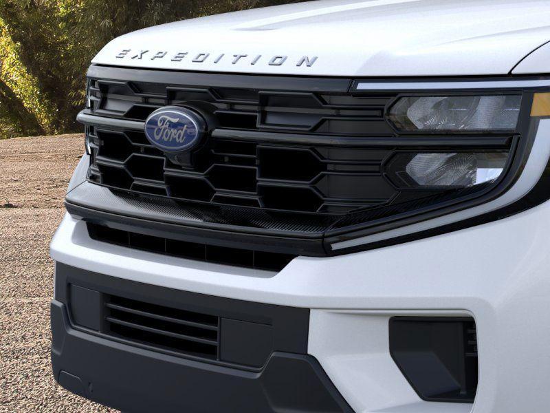 new 2025 Ford Expedition car, priced at $70,340