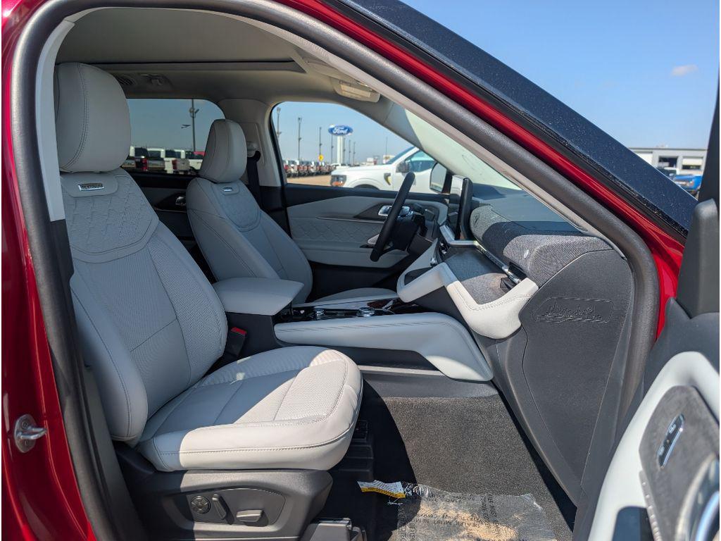 new 2025 Ford Explorer car, priced at $62,095