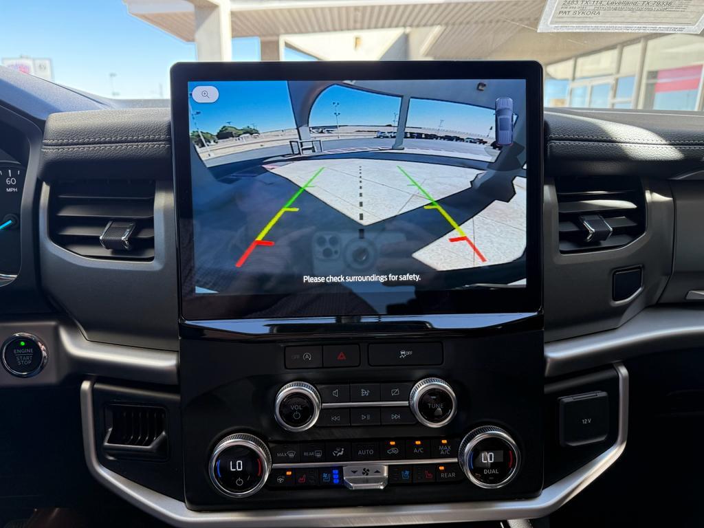 used 2023 Ford Expedition car, priced at $43,855