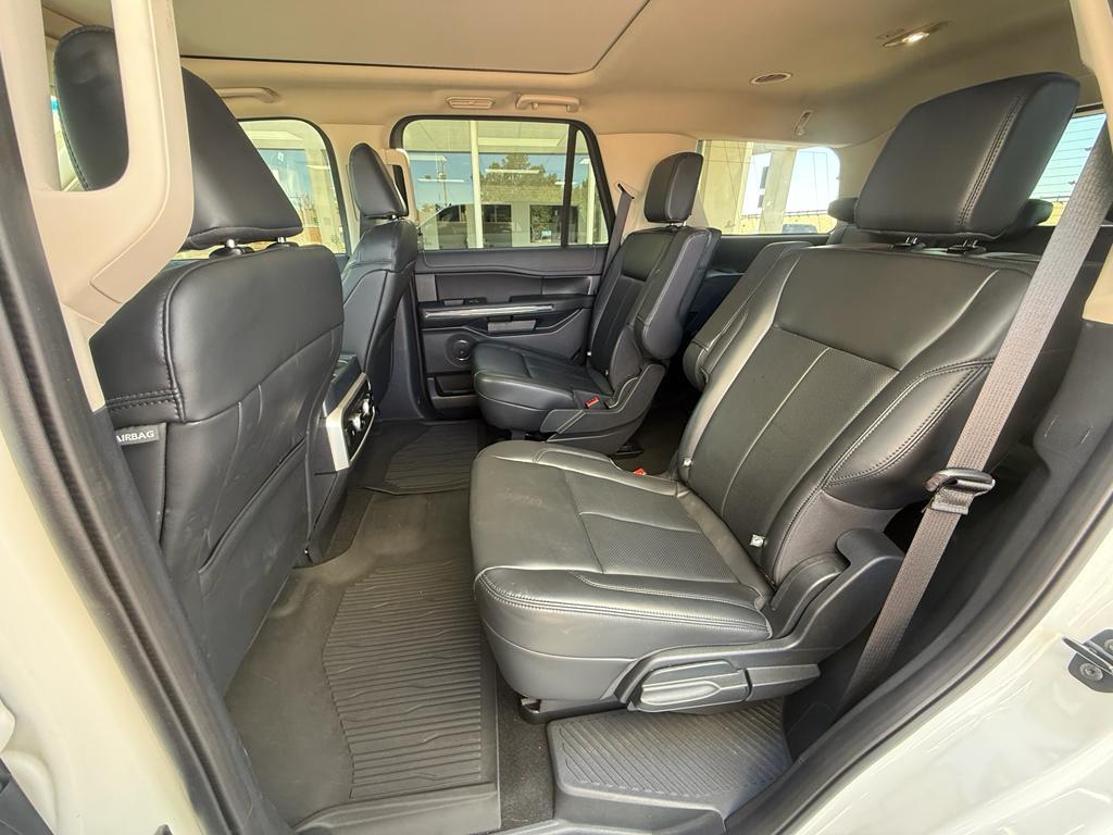 used 2023 Ford Expedition car, priced at $43,855