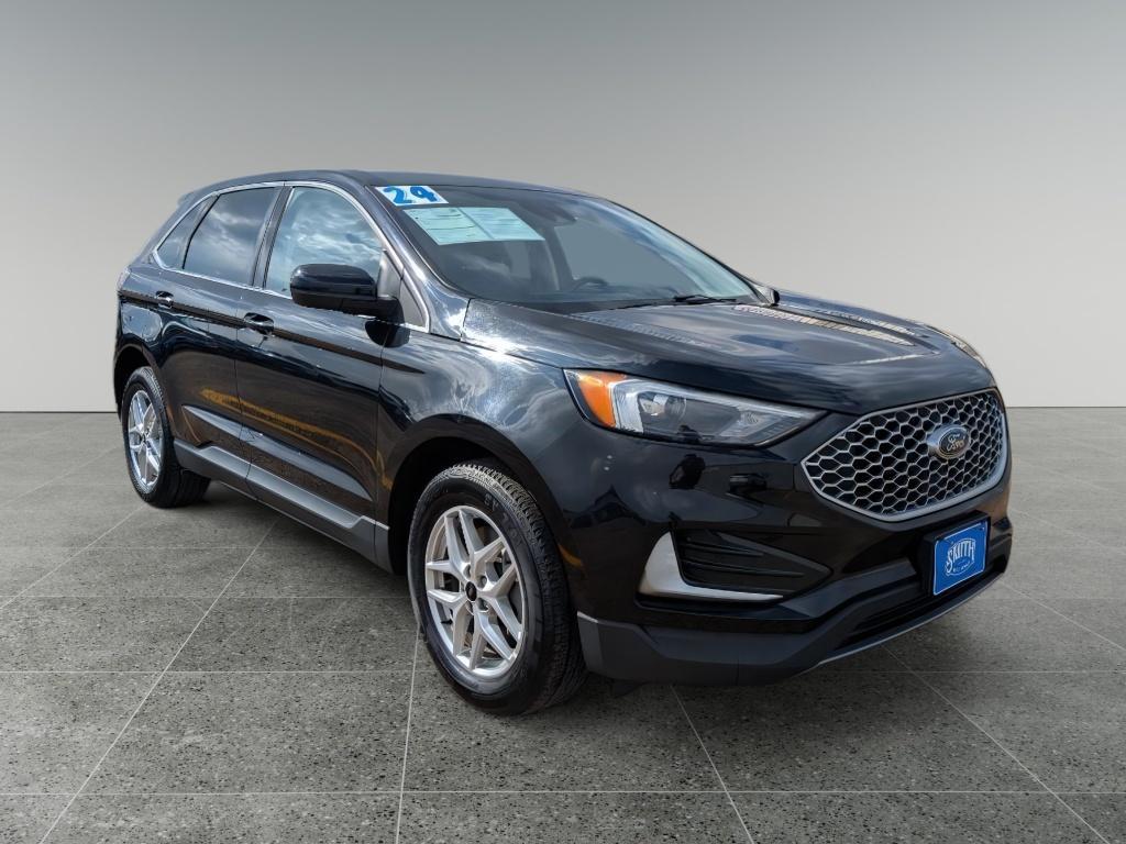 used 2024 Ford Edge car, priced at $24,955