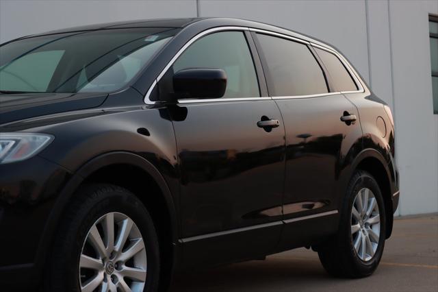 used 2007 Mazda CX-9 car, priced at $6,890