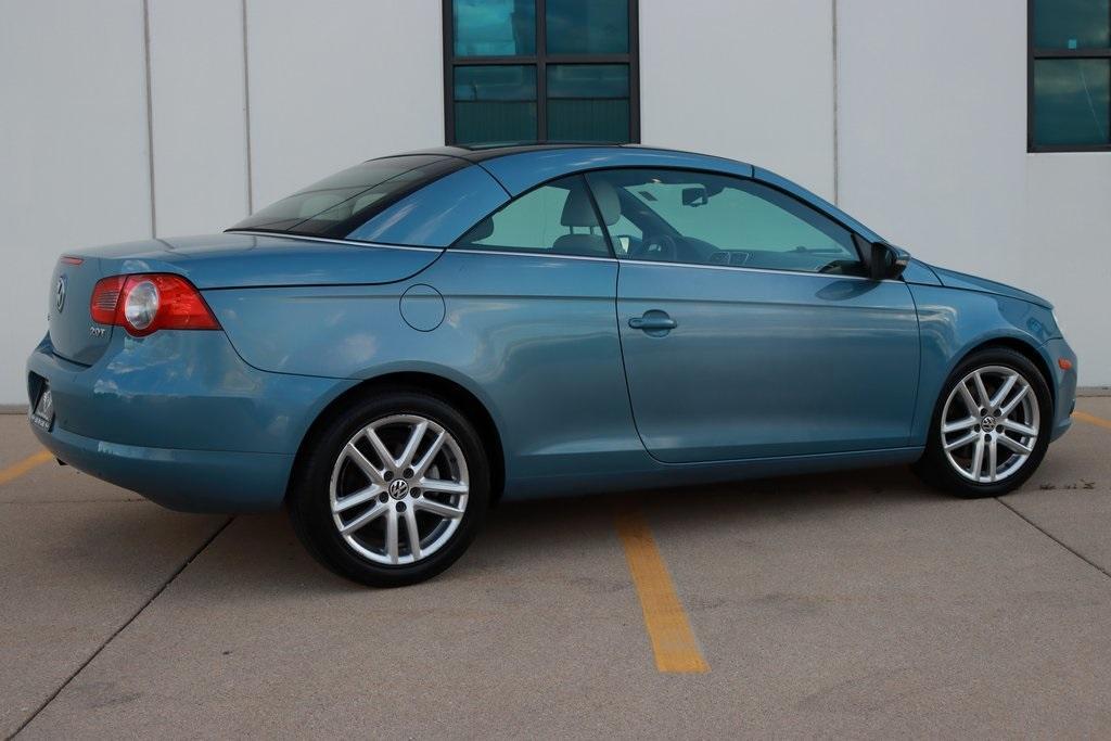 used 2009 Volkswagen Eos car, priced at $5,690