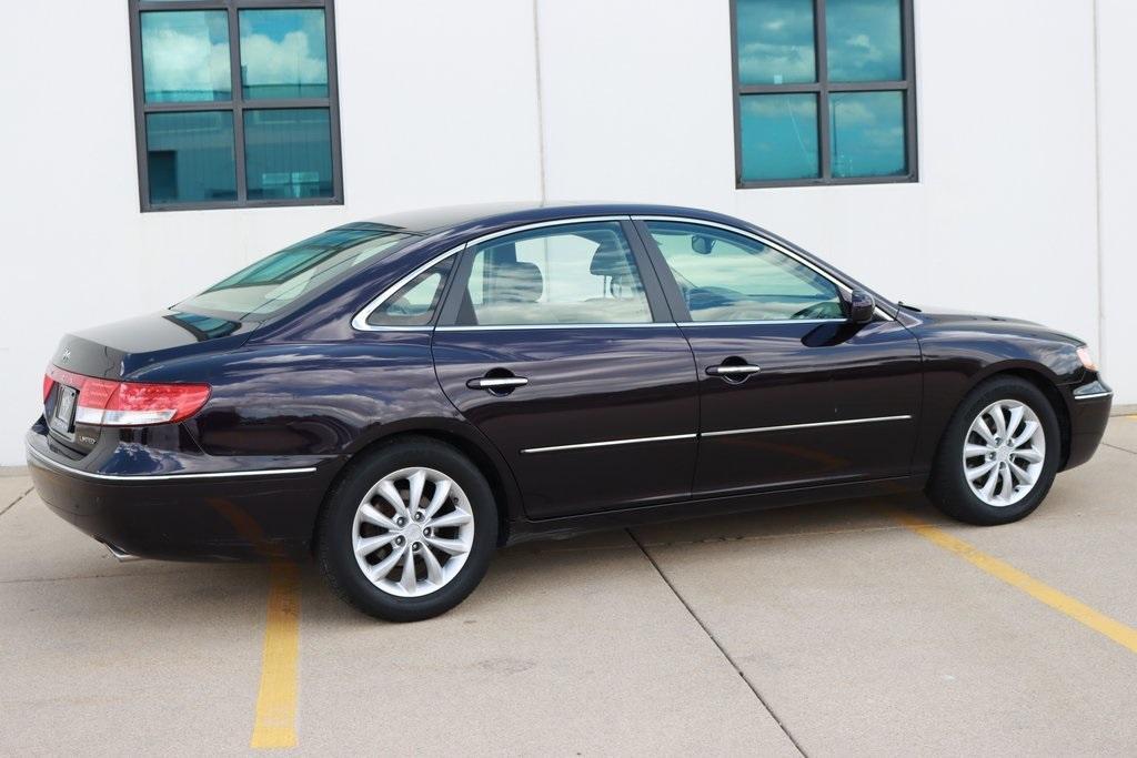 used 2006 Hyundai Azera car, priced at $7,690