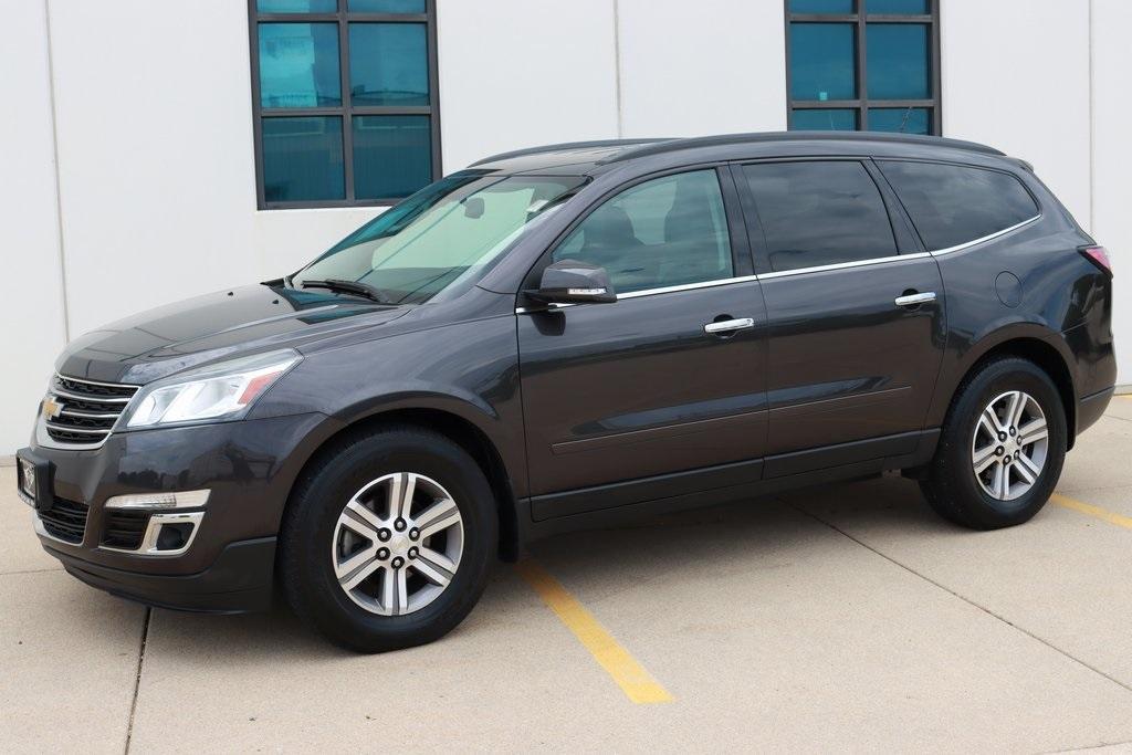 used 2015 Chevrolet Traverse car, priced at $9,690