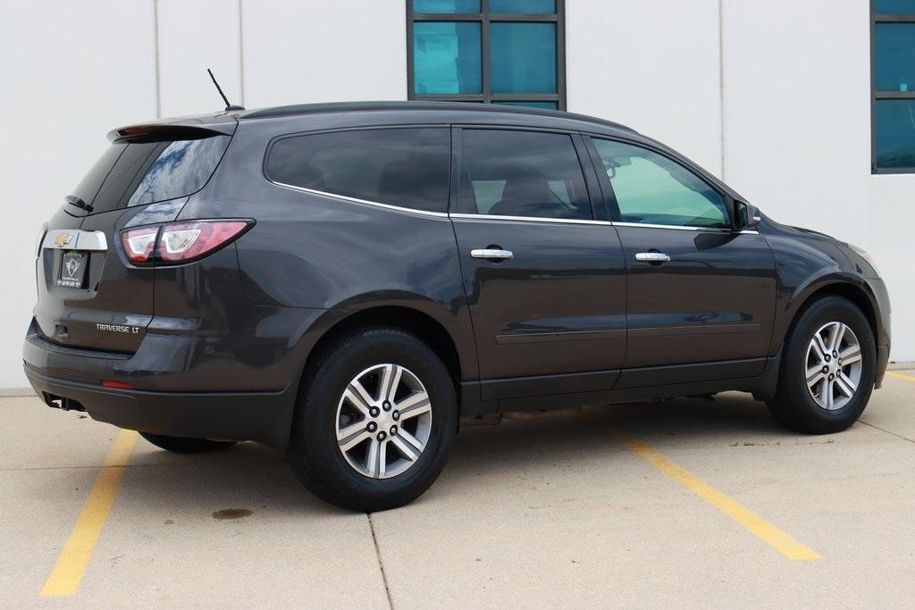 used 2015 Chevrolet Traverse car, priced at $9,690