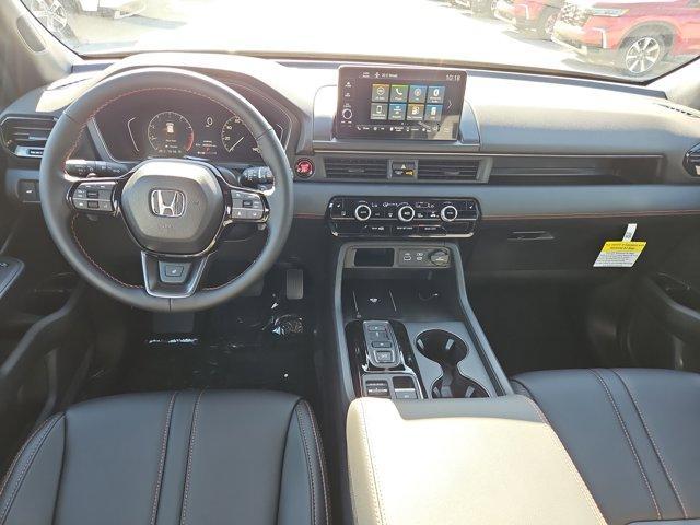 new 2025 Honda Pilot car, priced at $50,895