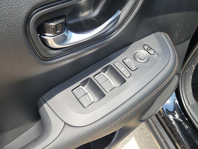 new 2025 Honda HR-V car, priced at $28,895