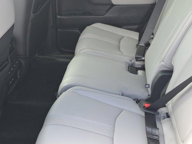 new 2025 Honda Pilot car, priced at $50,895