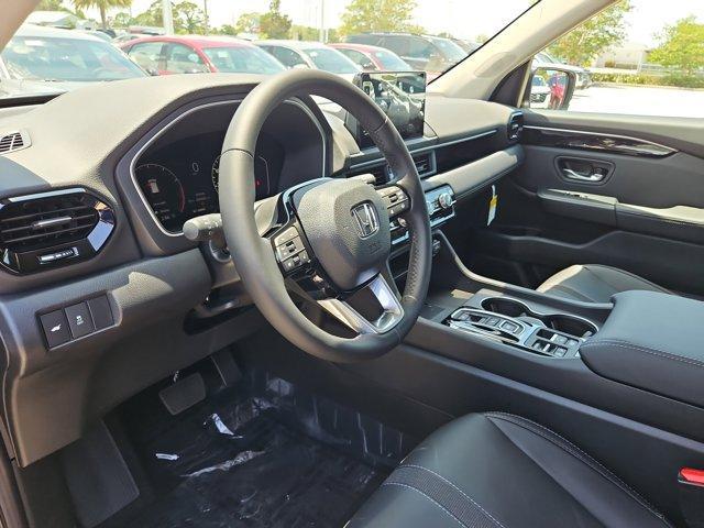 new 2025 Honda Pilot car, priced at $45,680