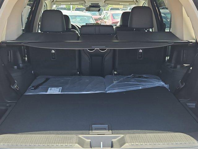 new 2025 Honda Pilot car, priced at $45,680