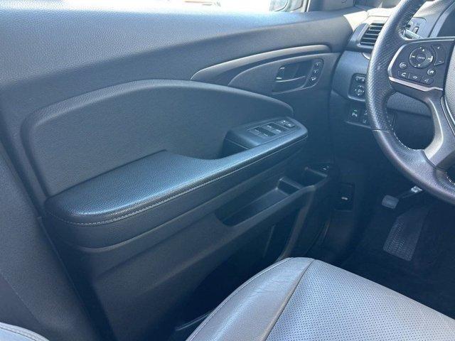used 2022 Honda Passport car, priced at $29,900
