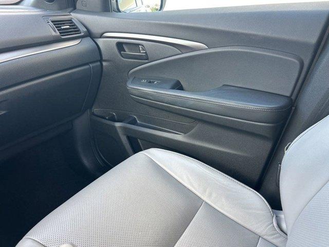 used 2022 Honda Passport car, priced at $29,900