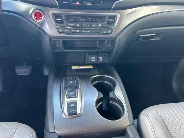 used 2022 Honda Passport car, priced at $29,900