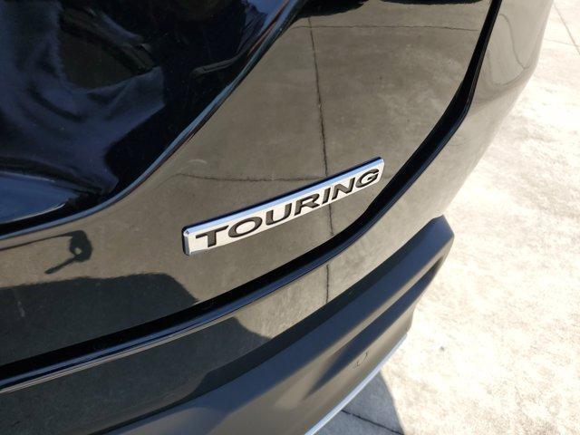 new 2025 Honda Pilot car, priced at $51,050